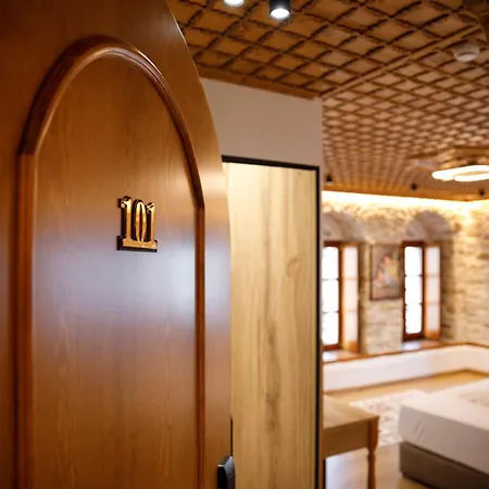 Kashah Gjirokastër