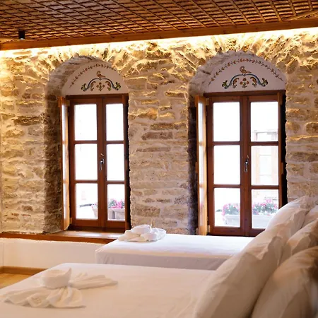 Hotel Kashah *