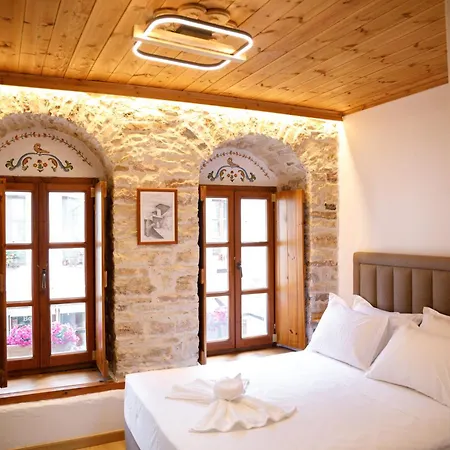 Kashah * Gjirokastër